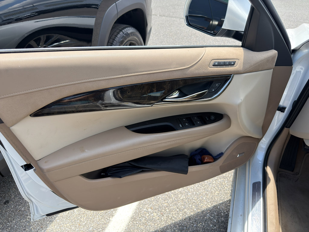 Used 2016 Cadillac ATS Luxury w/ Sun And Sound Package RWD image 6