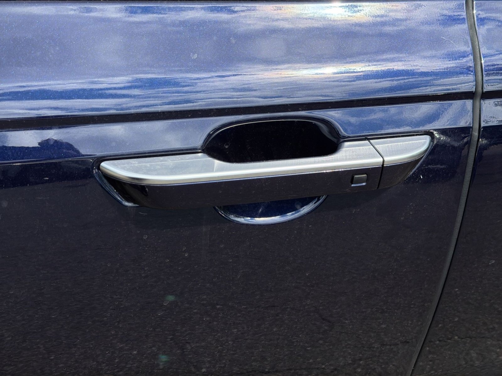 New 2026 Kia Carnival EX FWD image 15