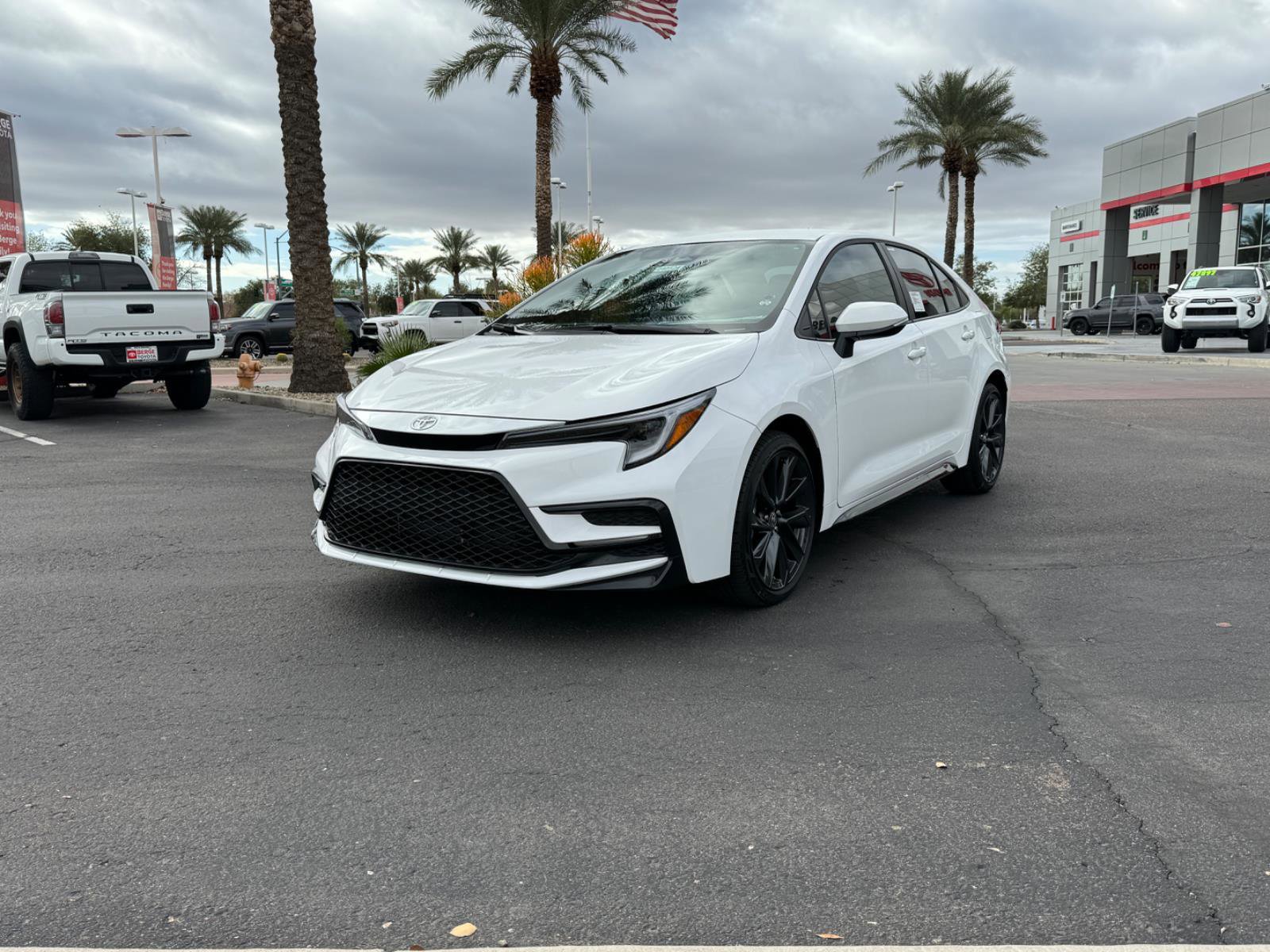 New 2026 Toyota Corolla SE image 2