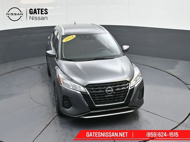 Used 2024 Nissan Kicks SV image 41