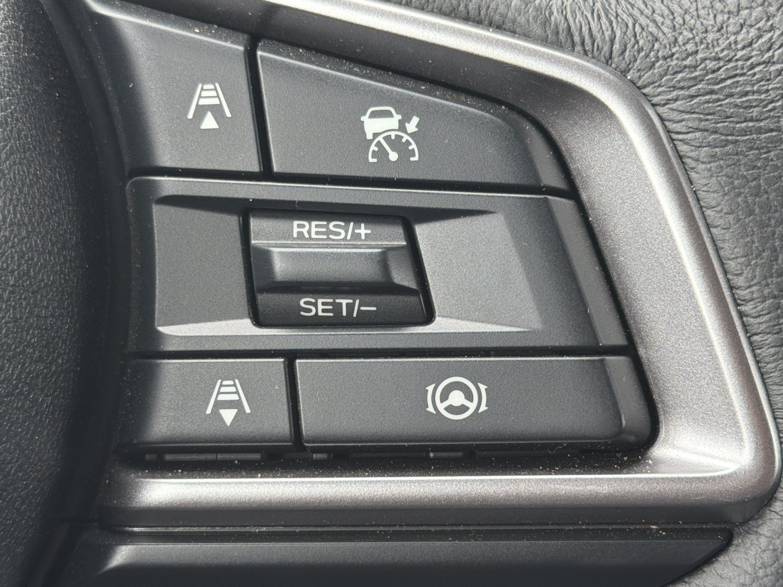 Certified 2026 Subaru Ascent Premium AWD/4WD image 30