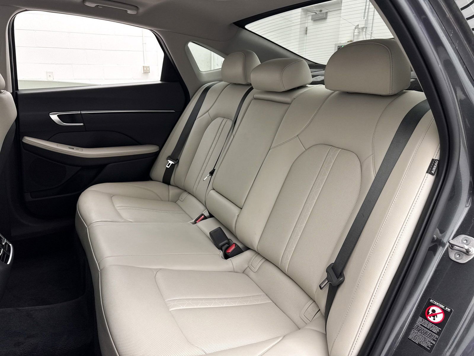 Used 2023 Hyundai Sonata Limited image 31