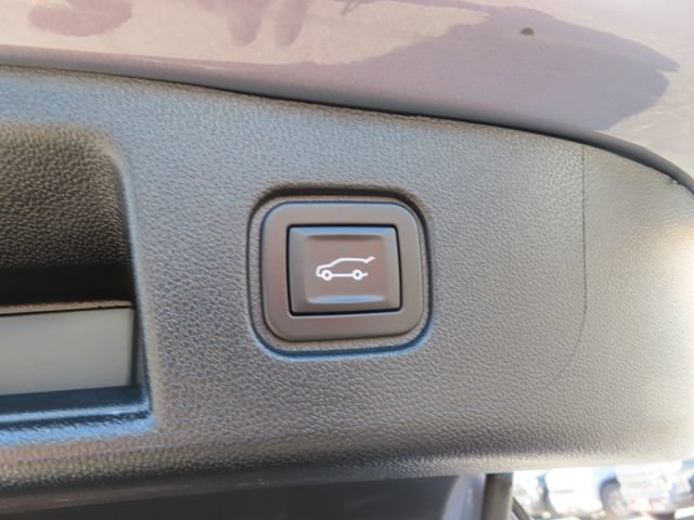 Used 2025 Chevrolet Blazer EV RS AWD/4WD image 38