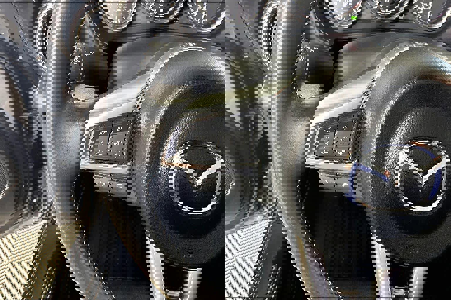 Used 2020 MAZDA MX-5 Miata RF Grand Touring RWD image 21