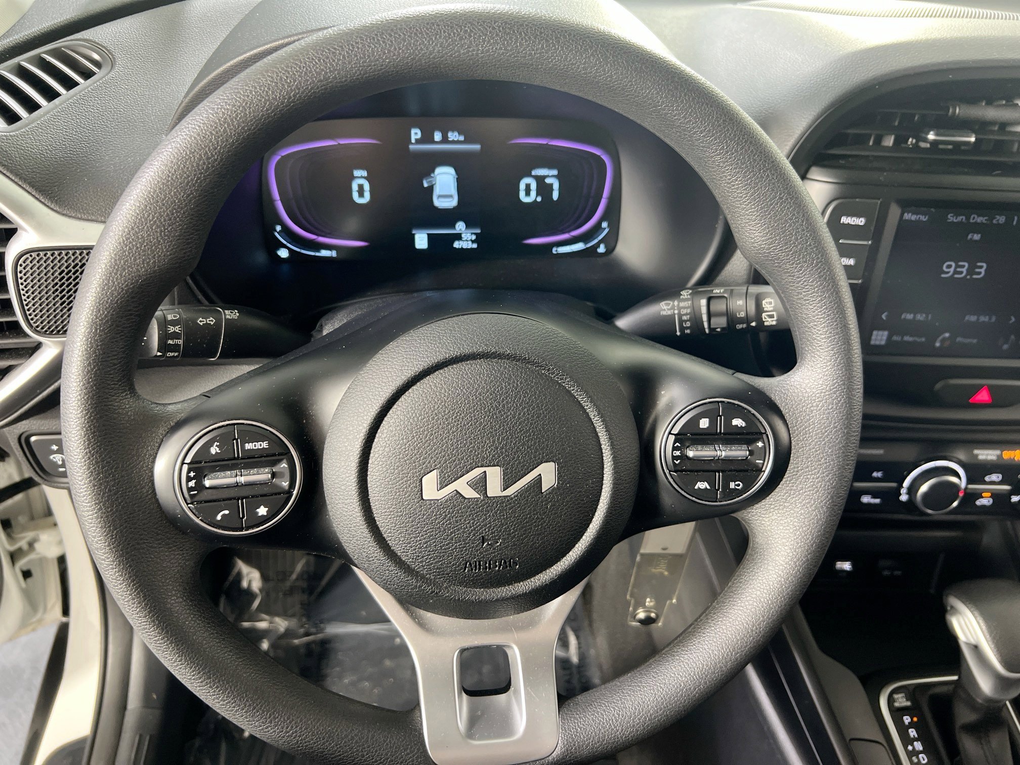 Used 2023 Kia Soul LX image 11