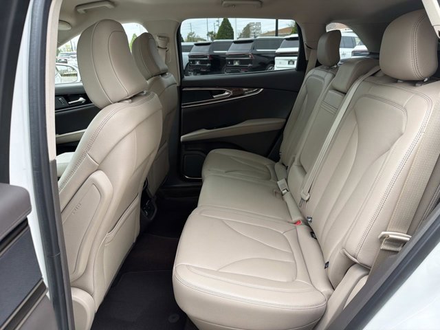 Certified 2023 Lincoln Nautilus FWD w/ Premium Package image 18