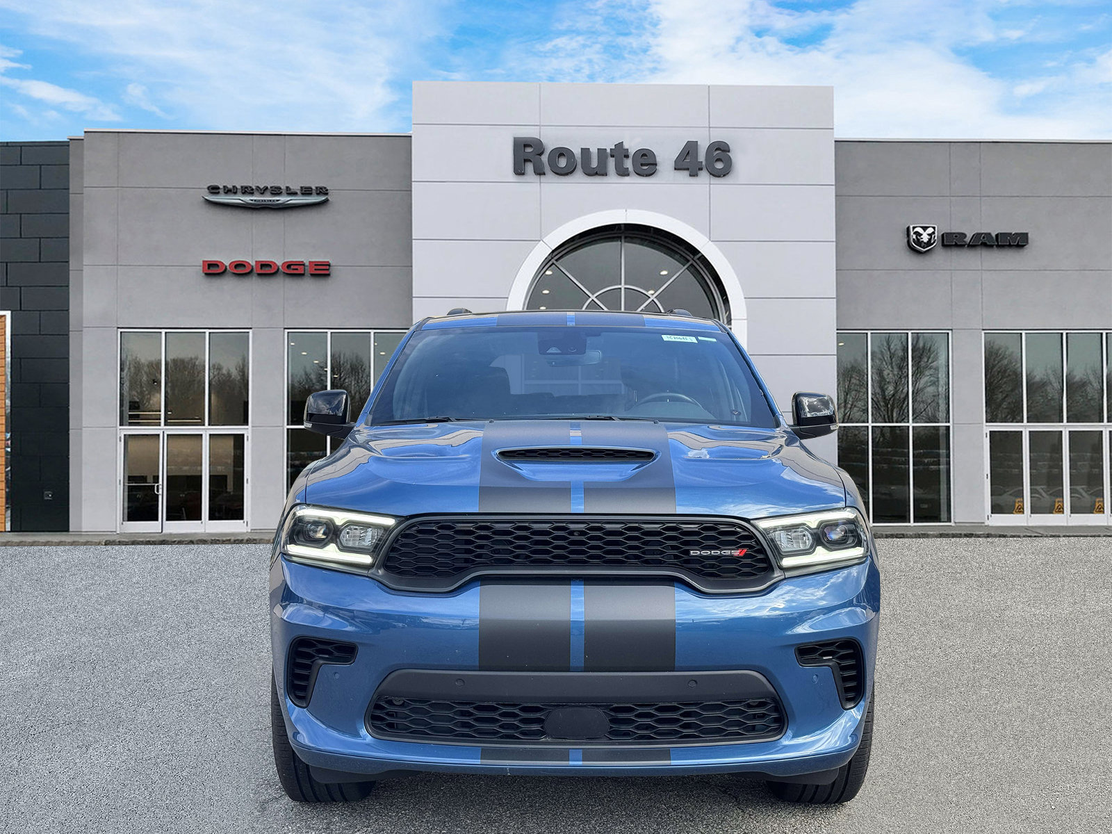 Used 2025 Dodge Durango GT AWD/4WD image 2