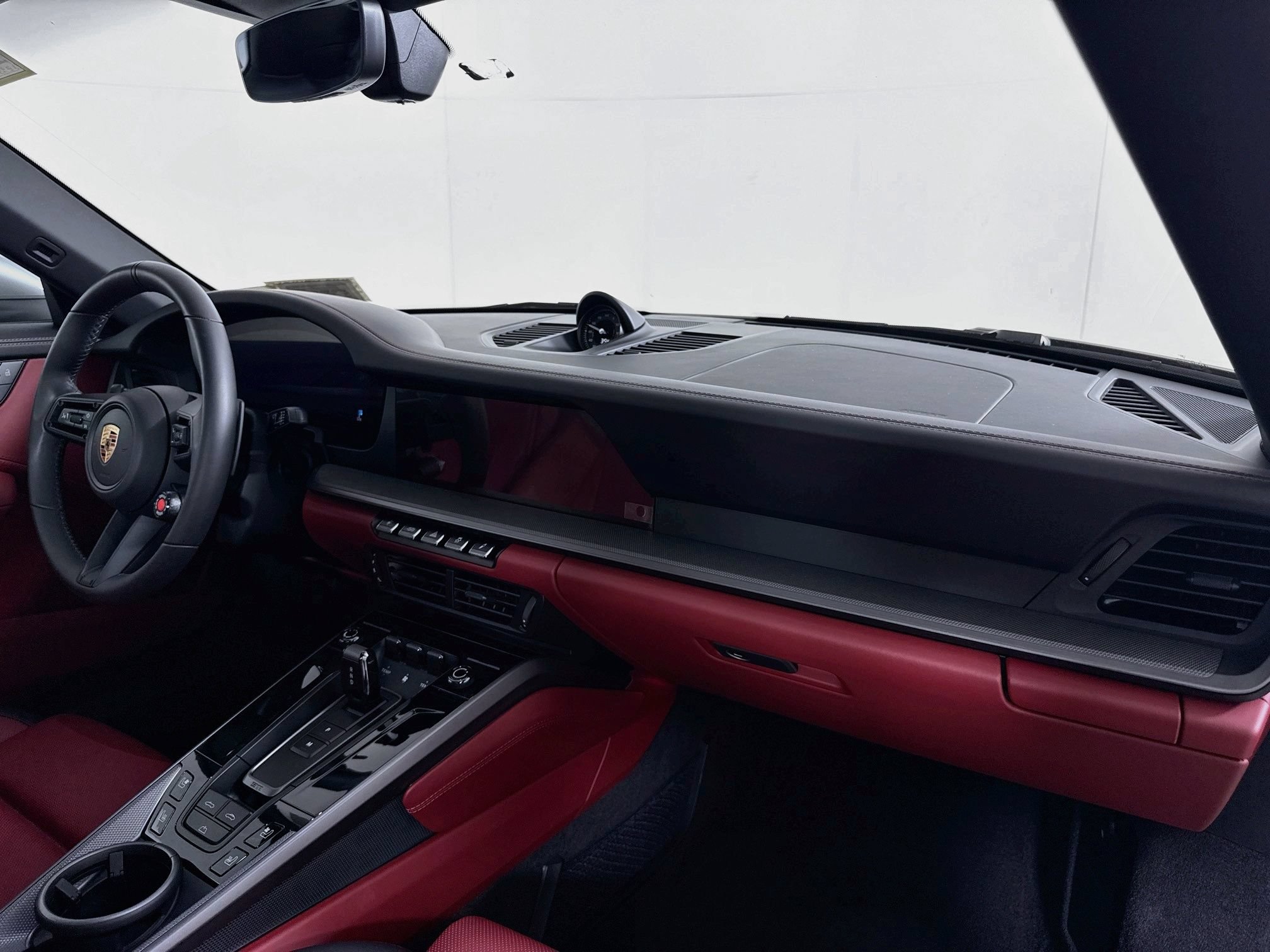 Certified 2025 Porsche 911 Carrera S RWD image 25