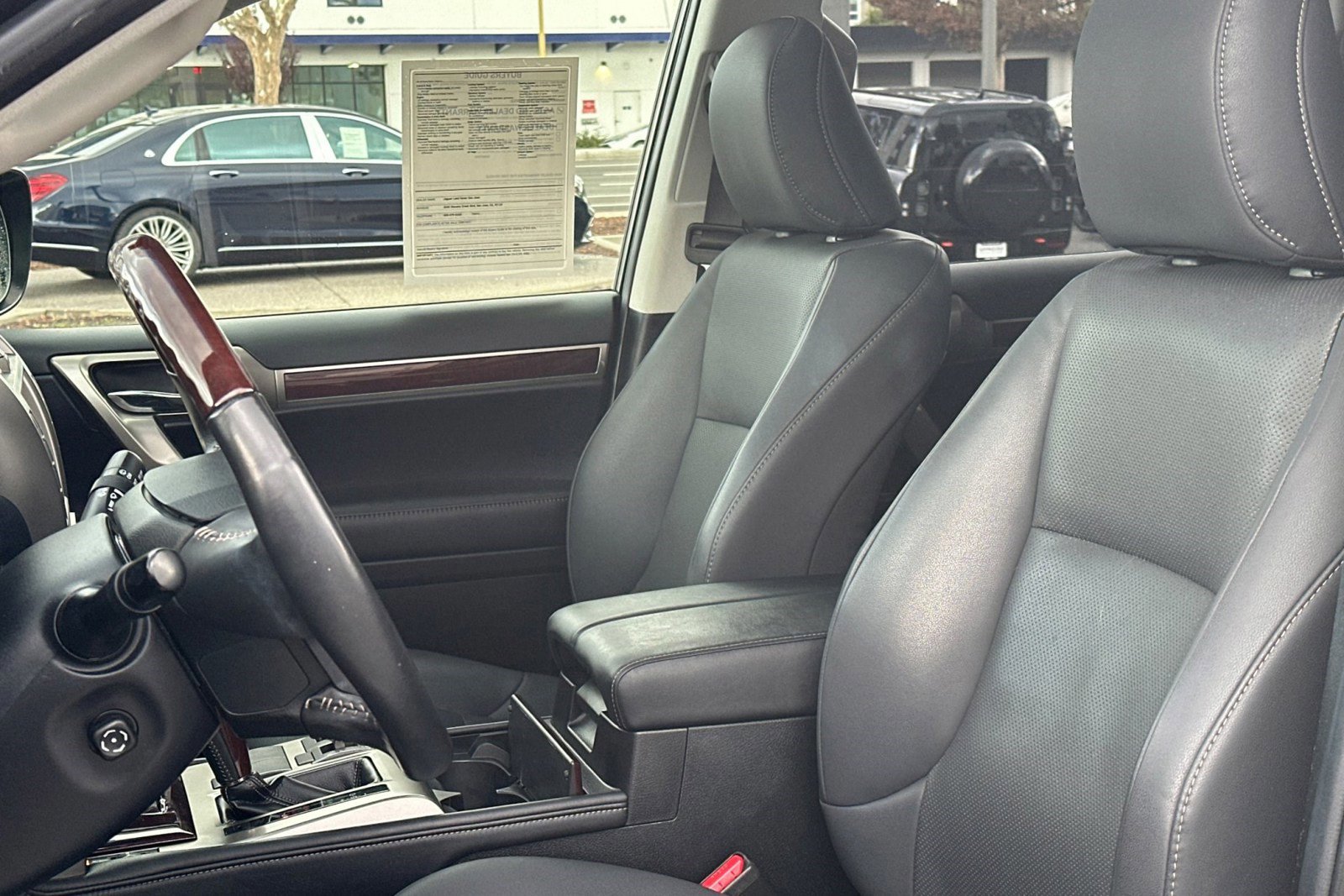 Used 2019 Lexus GX 460 image 6