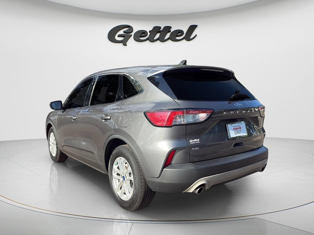 Used 2022 Ford Escape SE w/ Convenience Package FWD image 7