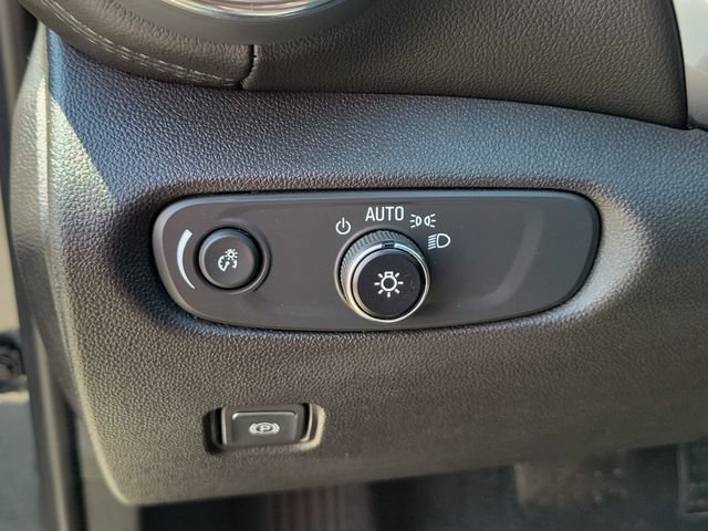 Used 2022 Chevrolet Blazer LT AWD/4WD image 19