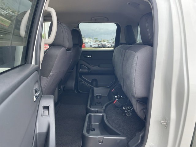 Certified 2024 Nissan Frontier SV image 18