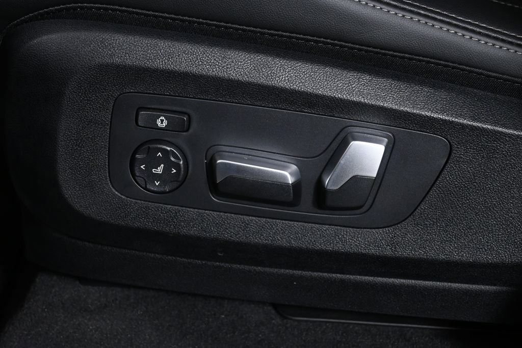New 2026 BMW X5 xDrive50e AWD/4WD image 28