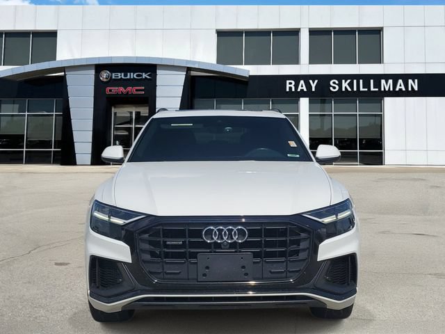 Used 2020 Audi Q8 Premium Plus w/ Premium Plus Package AWD/4WD image 2