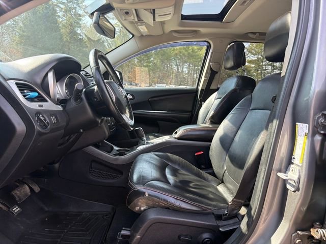 Used 2012 Dodge Journey R/T w/ Navigation & Sound Group I image 11