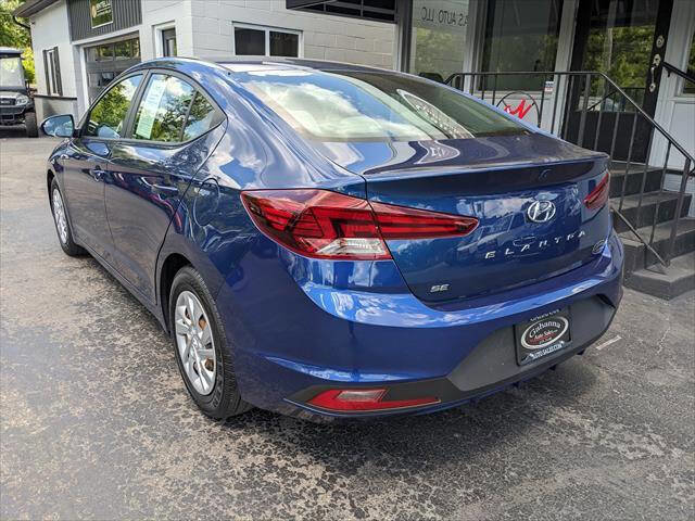 Used 2020 Hyundai Elantra SE FWD image 3