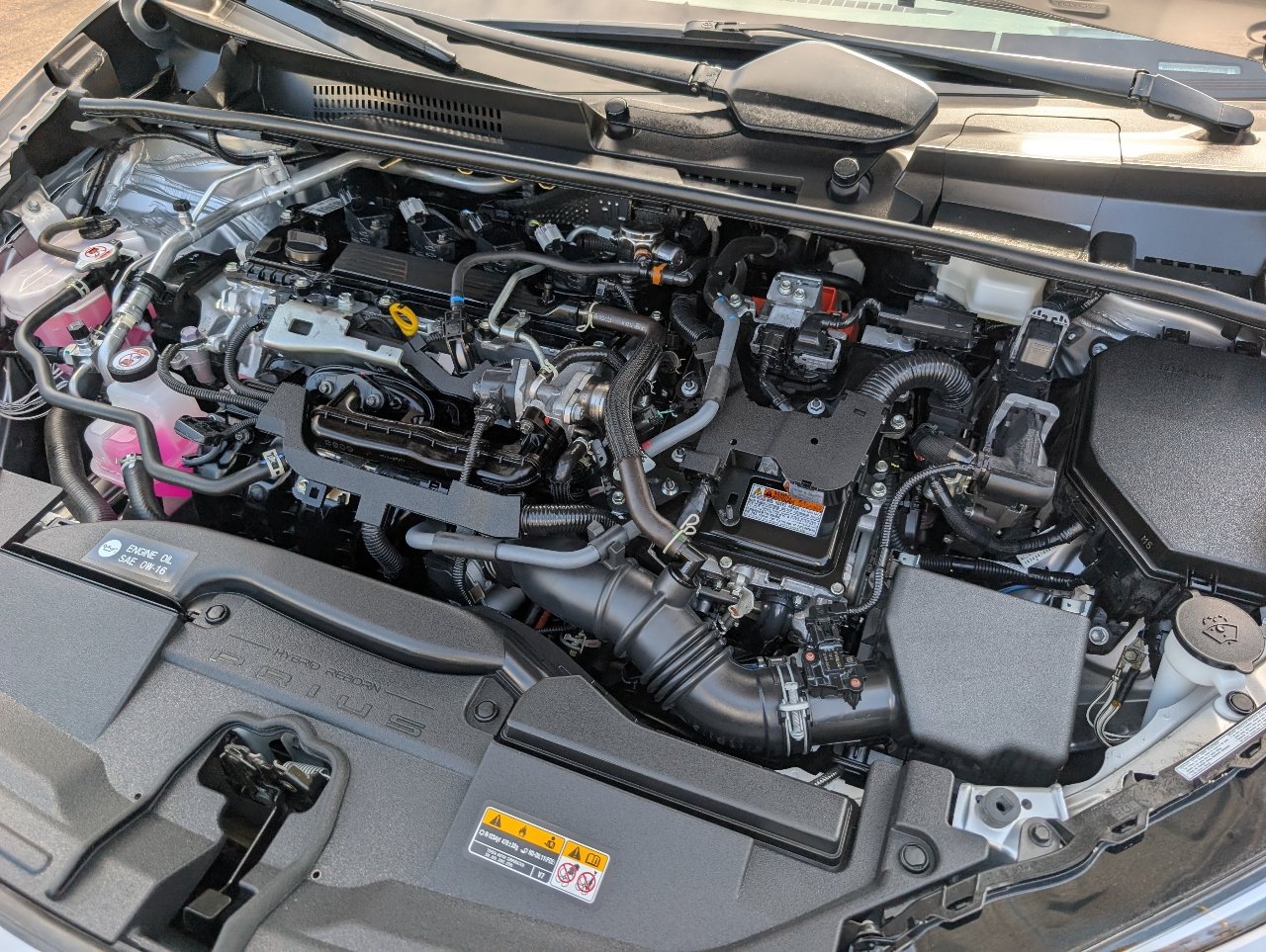 Used 2024 Toyota Prius LE FWD image 20