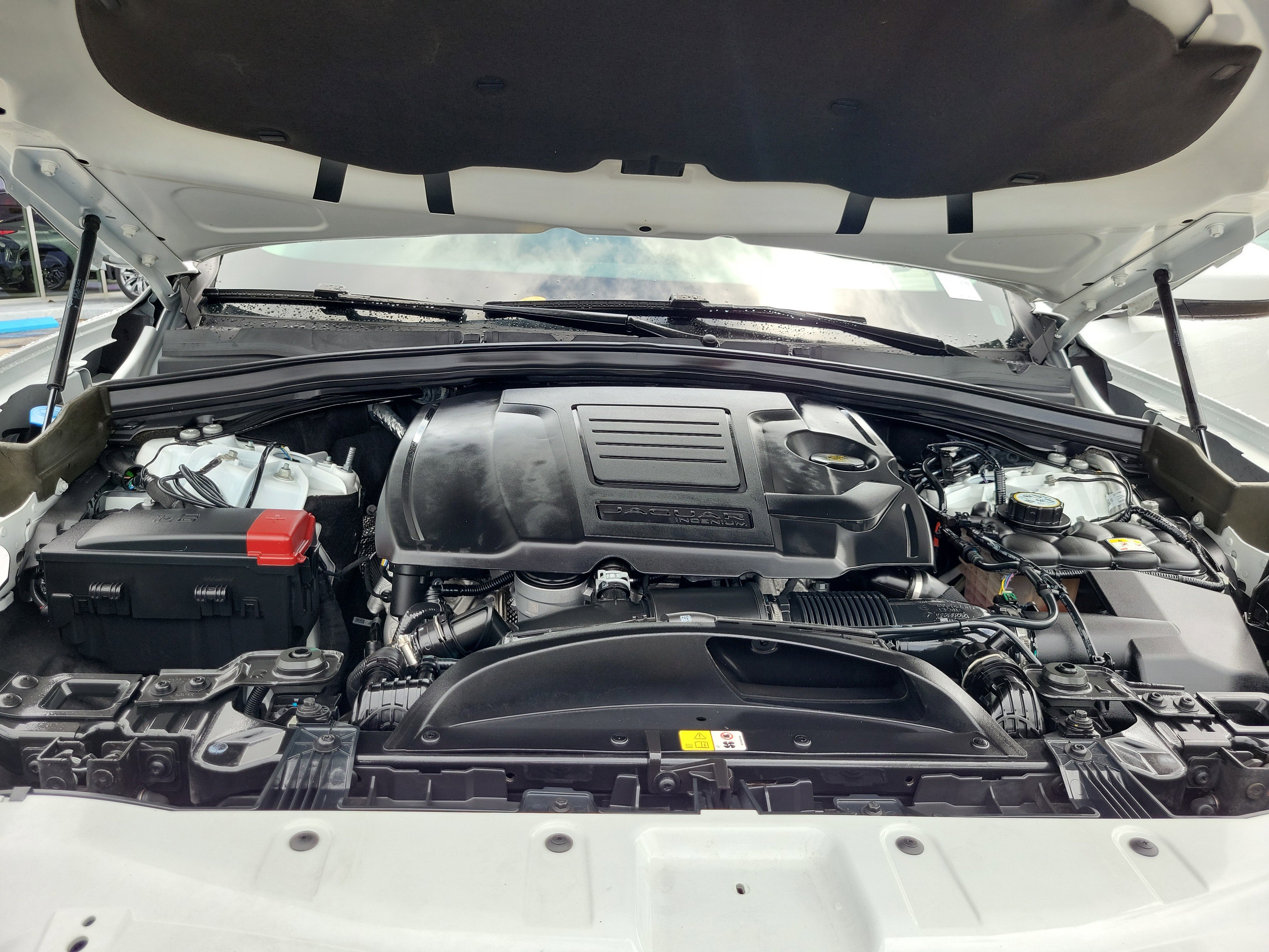 Used 2022 Jaguar F-PACE S image 27