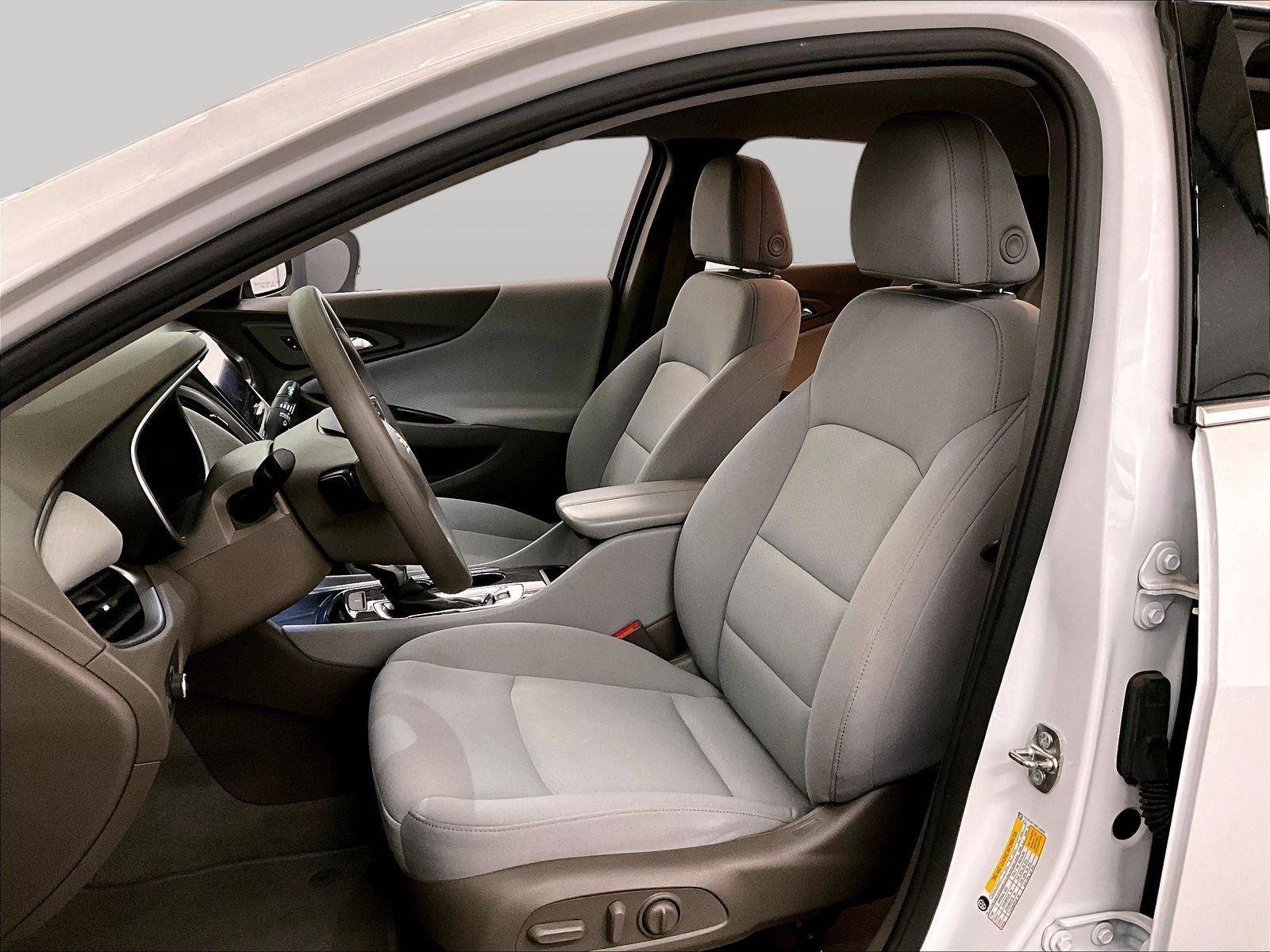 Used 2022 Chevrolet Malibu LT image 24