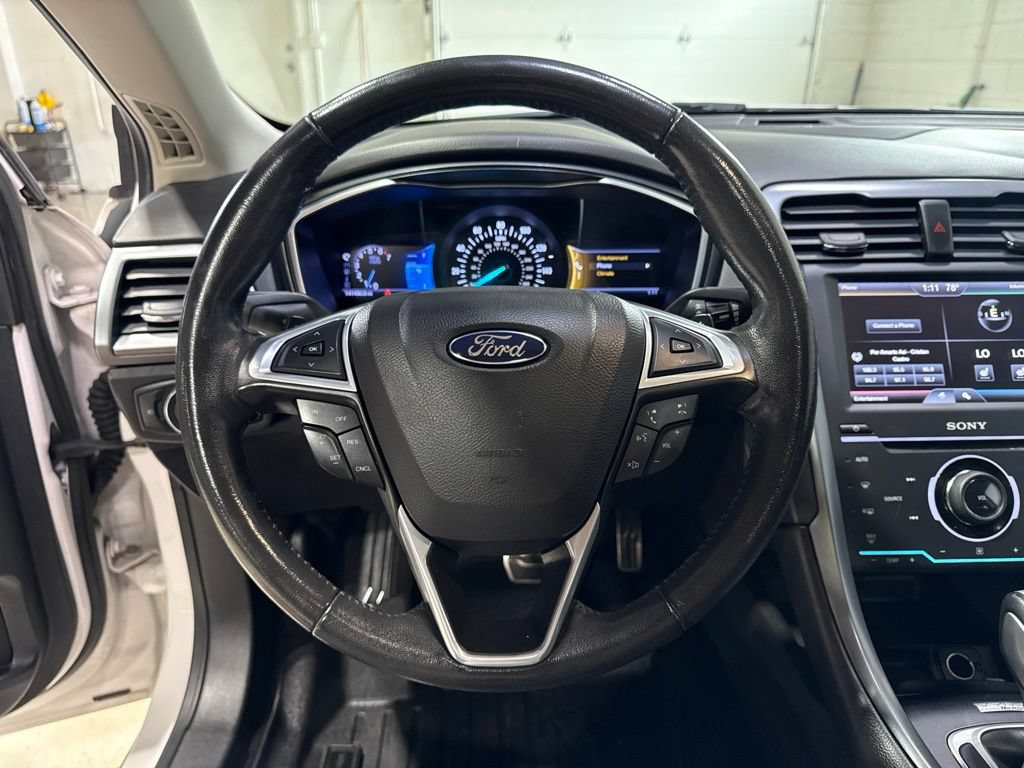 Used 2013 Ford Fusion Titanium FWD image 11
