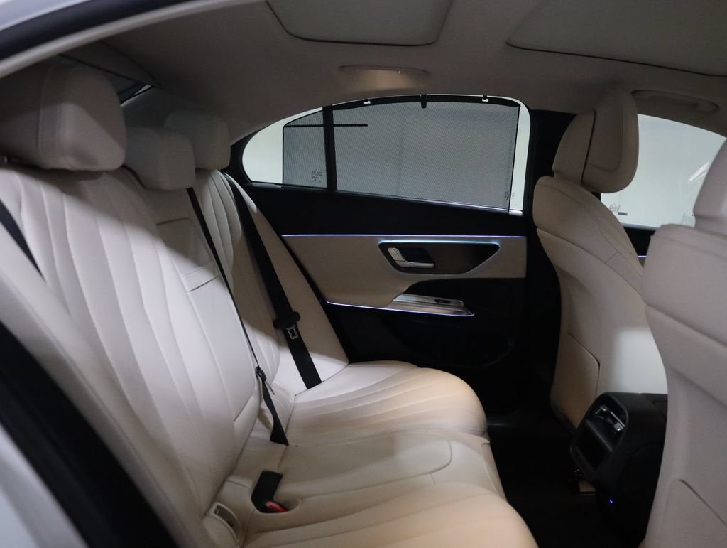 Used 2026 Mercedes-Benz E 350 4MATIC Sedan image 43