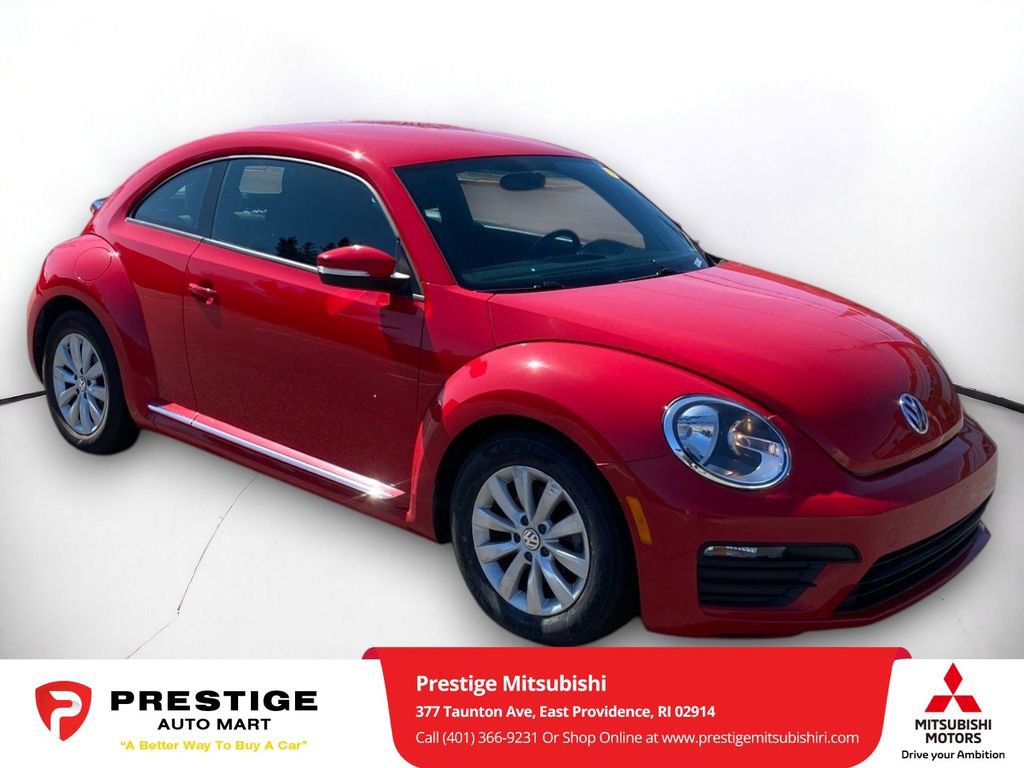 Used 2019 Volkswagen Beetle 2.0T SE image 1