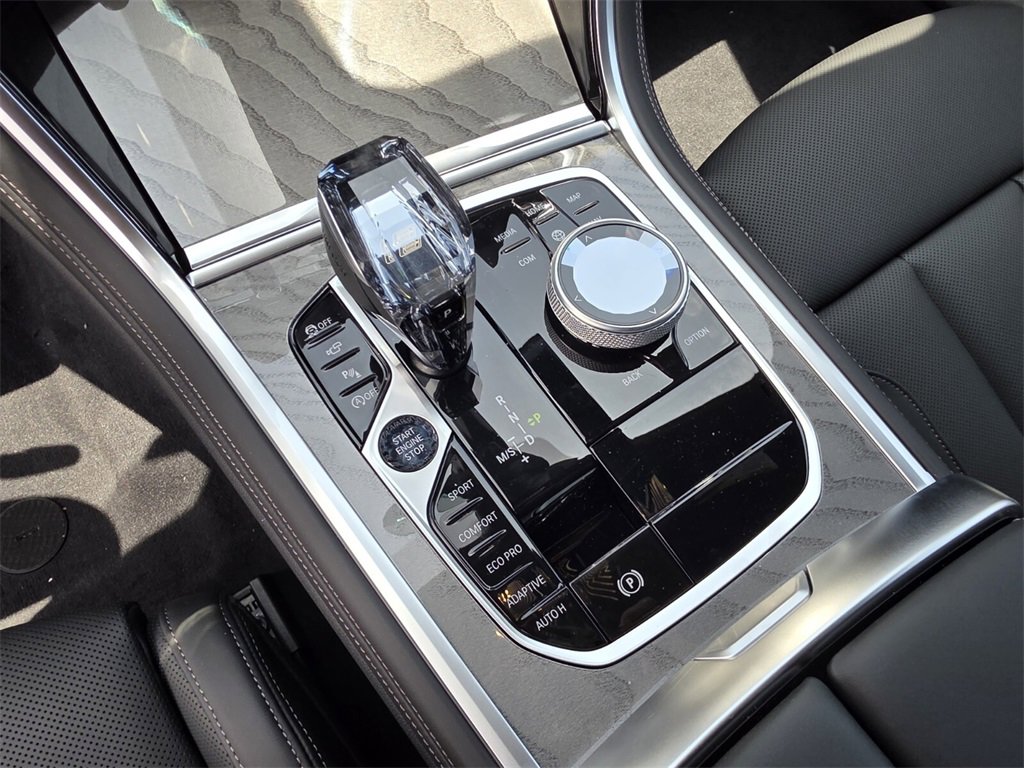 New 2026 BMW 840i w/ Driving Assistance Package image 18