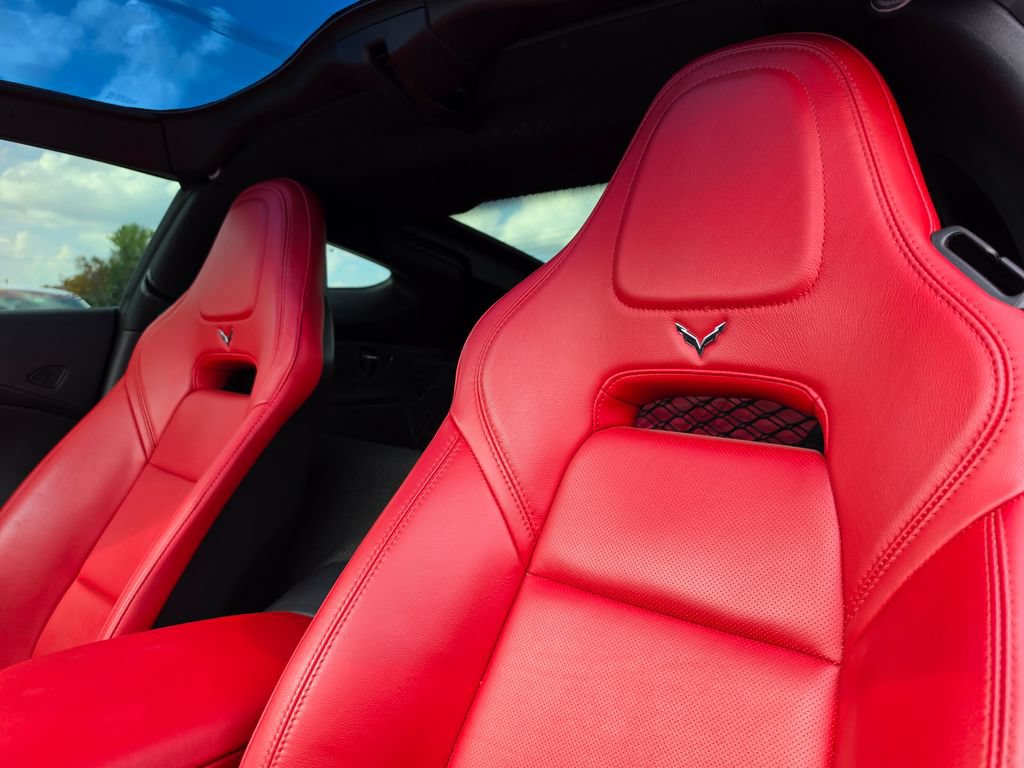 Used 2019 Chevrolet Corvette Stingray Coupe w/ 2LT Preferred Equipment Group RWD image 21
