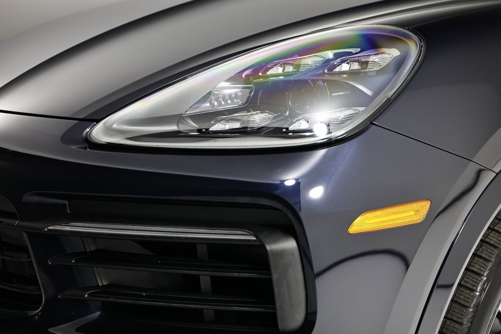 Certified 2020 Porsche Cayenne image 11