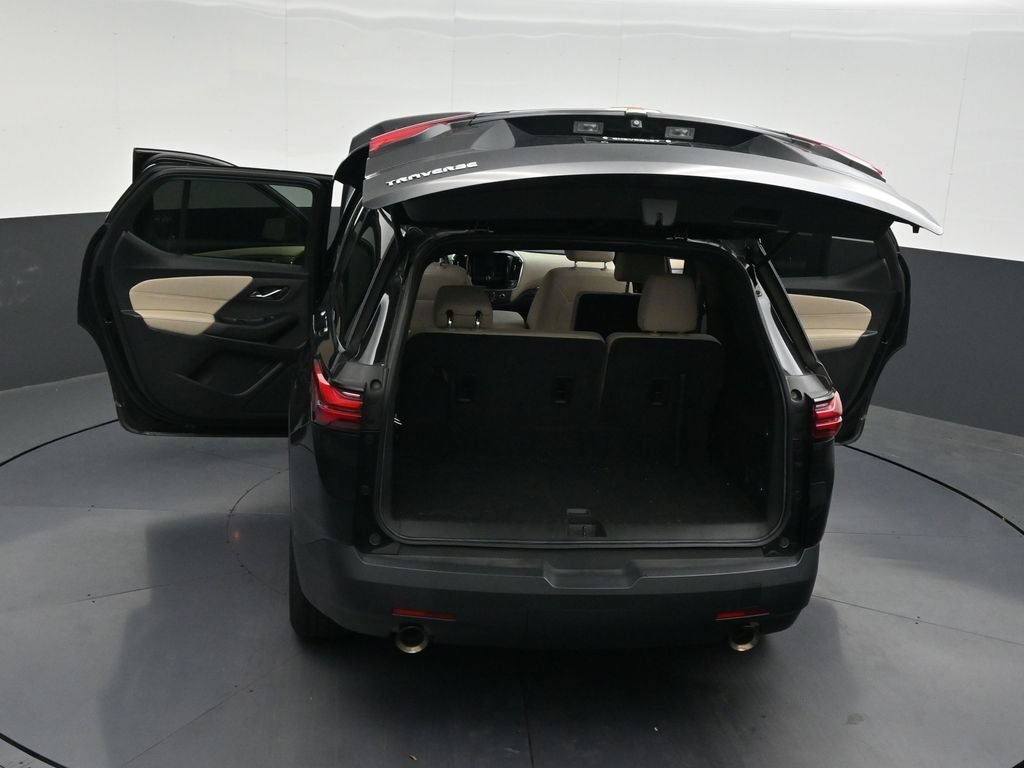 Used 2023 Chevrolet Traverse LS FWD image 36