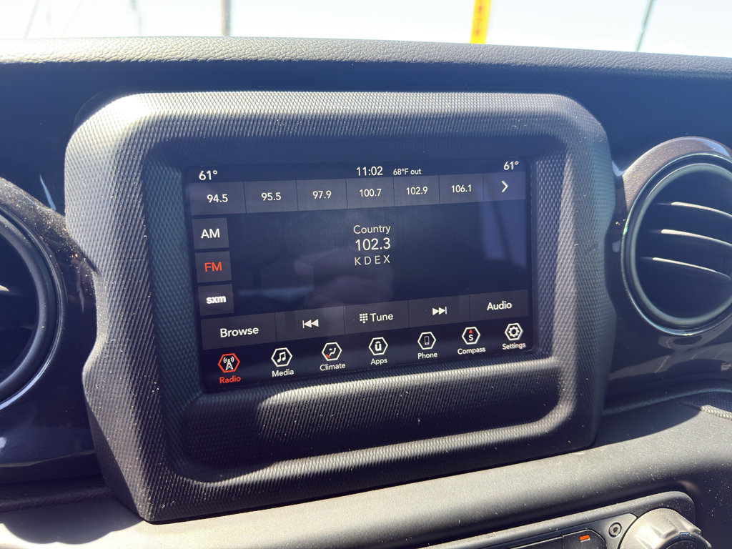 Used 2020 Jeep Wrangler Unlimited Sport AWD/4WD image 13