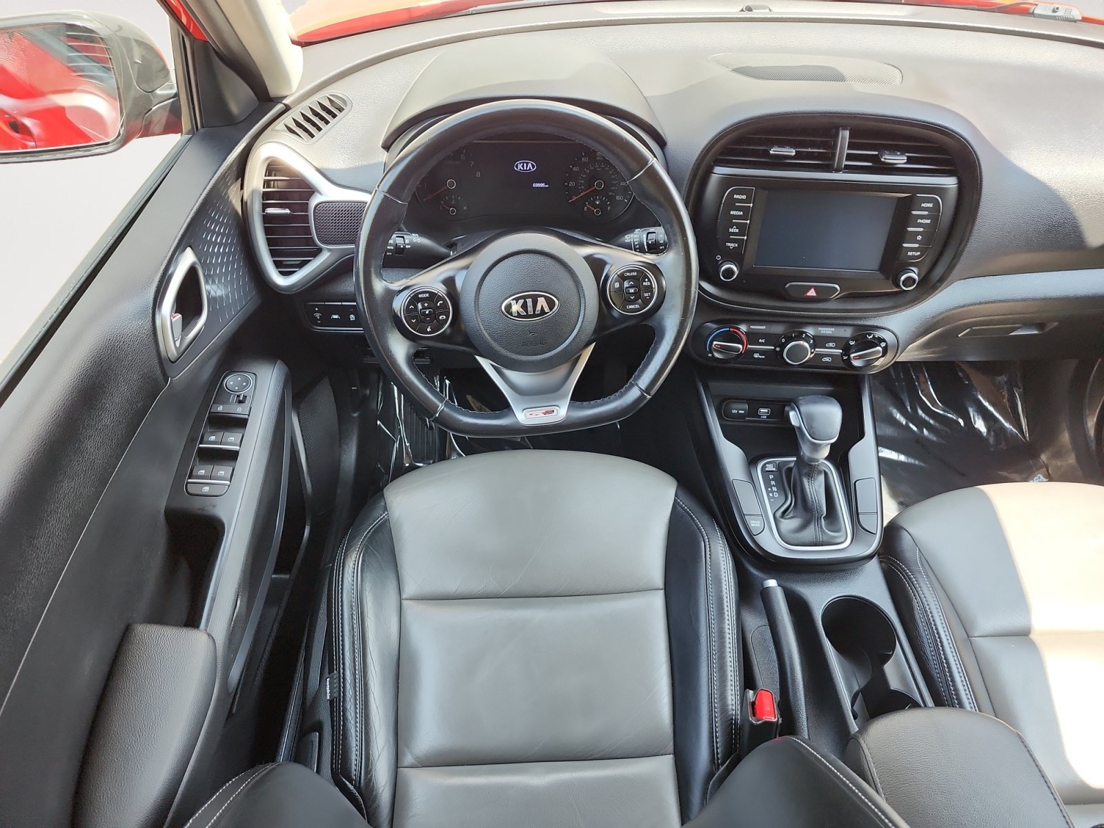 Used 2020 Kia Soul GT-Line FWD image 10