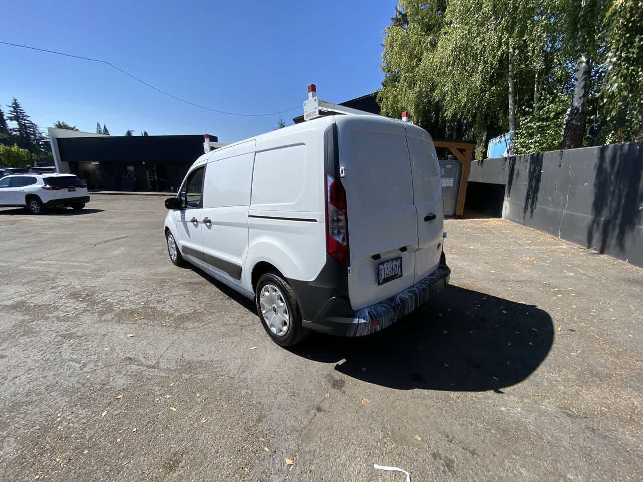 Used 2018 Ford Transit Connect XL FWD image 4
