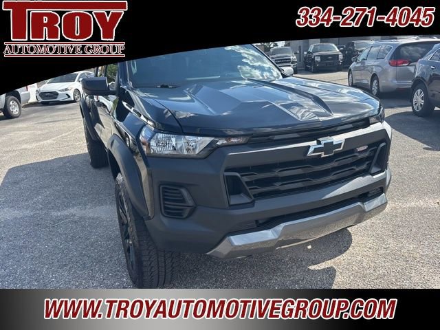 Used 2023 Chevrolet Colorado Trail Boss w/ Advanced Trailering Package image 8