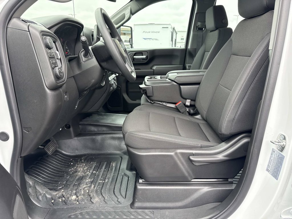 New 2026 Chevrolet Silverado 2500 W/T AWD/4WD image 8