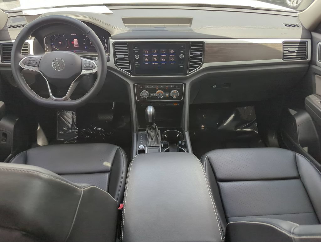 Certified 2023 Volkswagen Atlas SE FWD image 11
