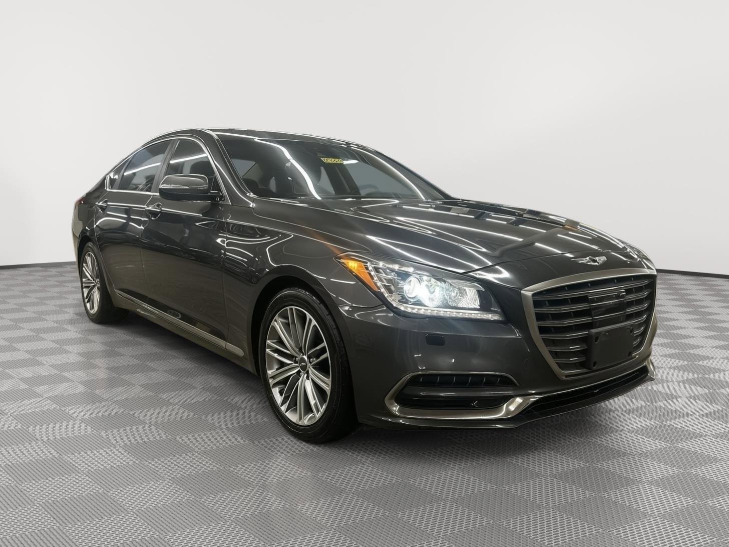 Used 2018 Genesis G80 3.8 image 3