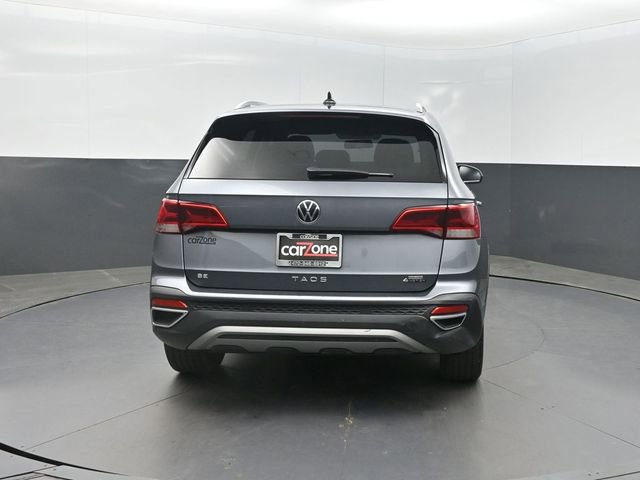 Used 2022 Volkswagen Taos SE w/ Panoramic Sunroof Package AWD/4WD image 31