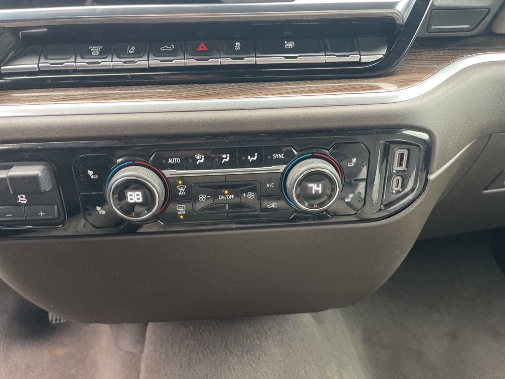 Certified 2025 Chevrolet Silverado 2500 LT w/ Convenience Package image 30