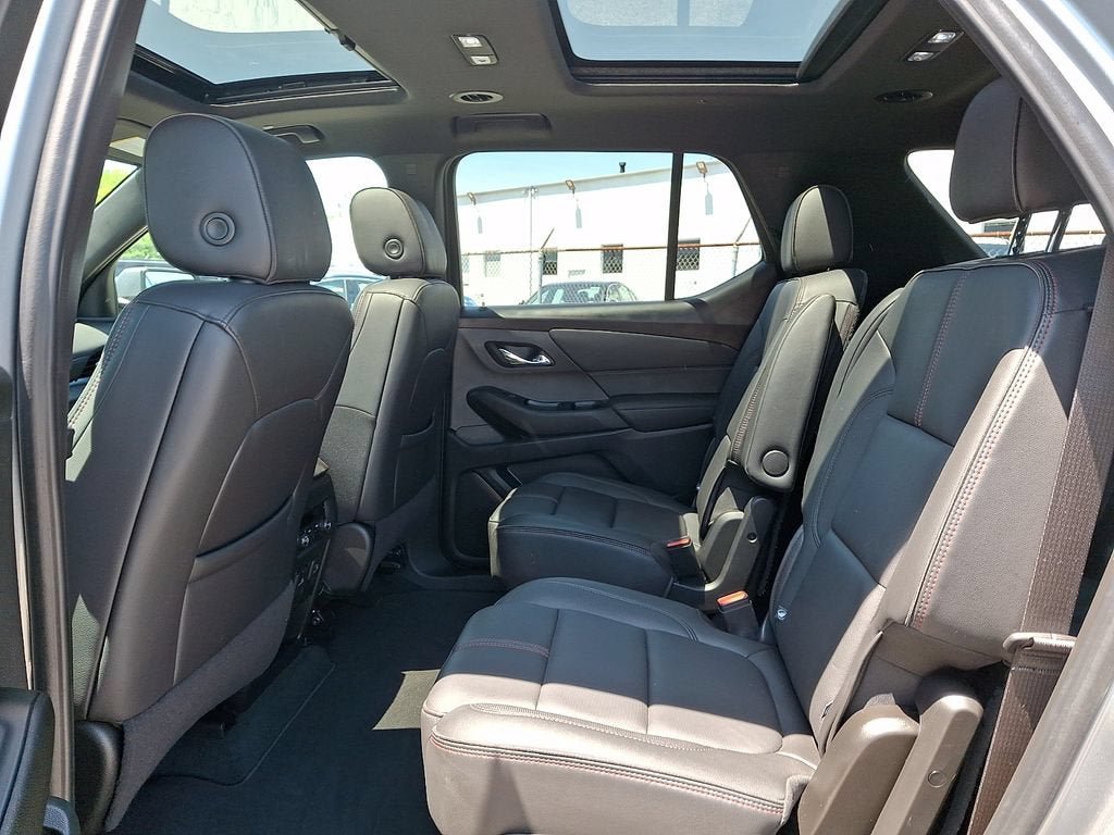 Certified 2023 Chevrolet Traverse RS AWD/4WD image 12