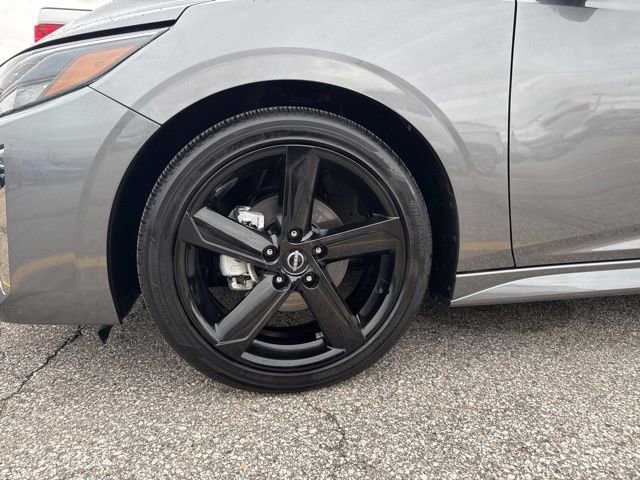 Used 2024 Nissan Sentra SR w/ SR Premium Package image 42