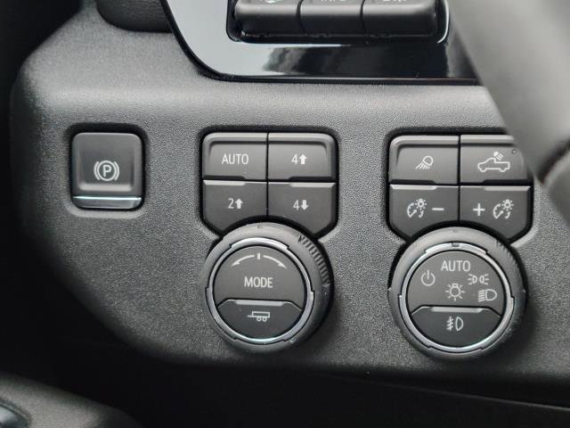 New 2026 Chevrolet Silverado 1500 High Country w/ Technology Package image 12