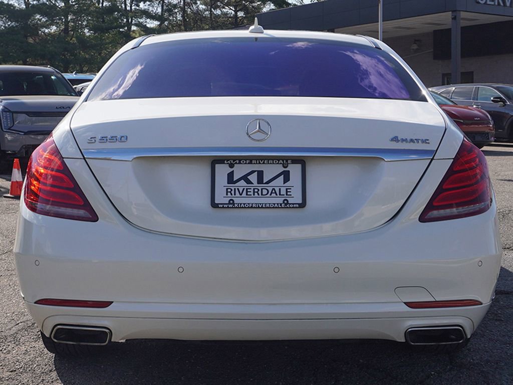 Used 2017 Mercedes-Benz S 550 4MATIC Sedan image 16