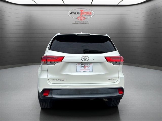 Certified 2018 Toyota Highlander XLE image 8