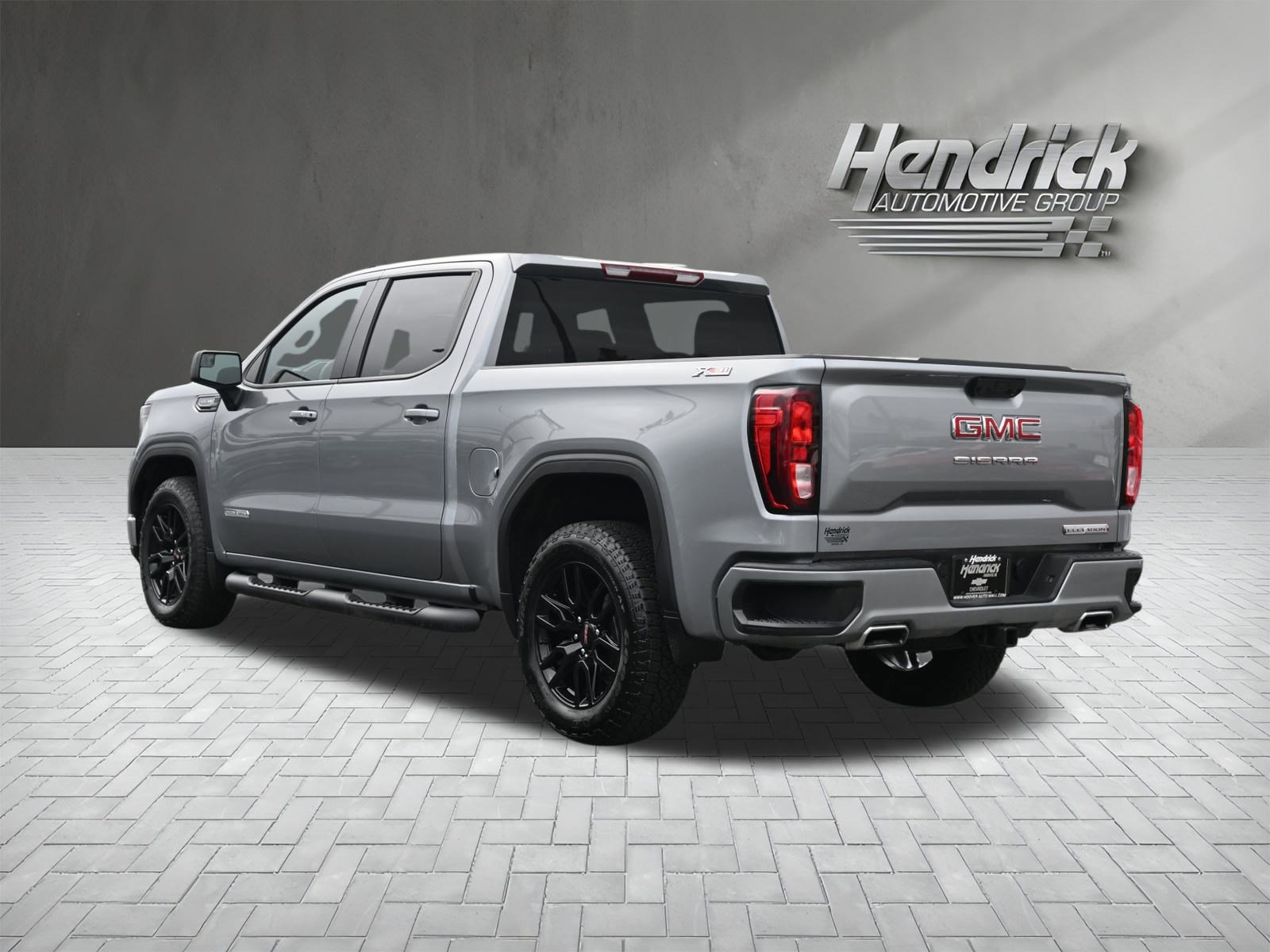 Used 2025 GMC Sierra 1500 Elevation image 8