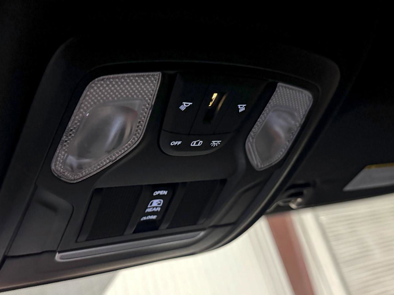 Used 2021 RAM 3500 Tradesman AWD/4WD image 31