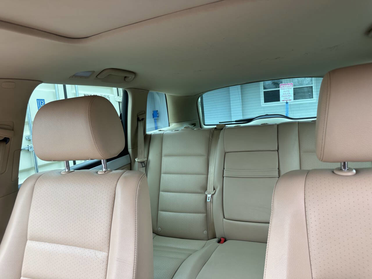 Used 2008 Volkswagen Touareg V6 image 16