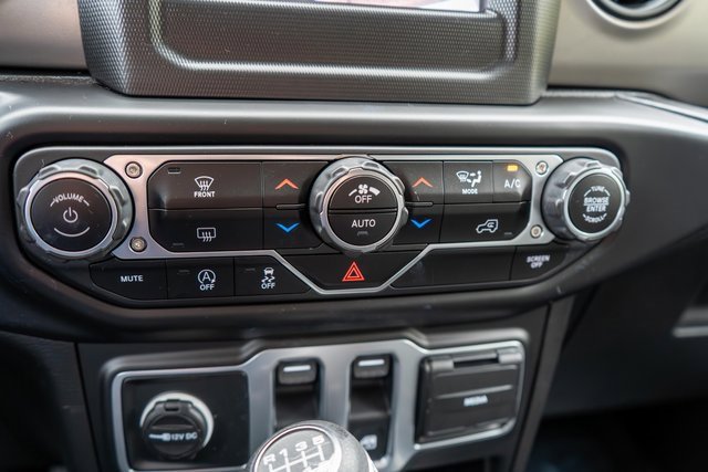 Used 2021 Jeep Wrangler Sport image 20