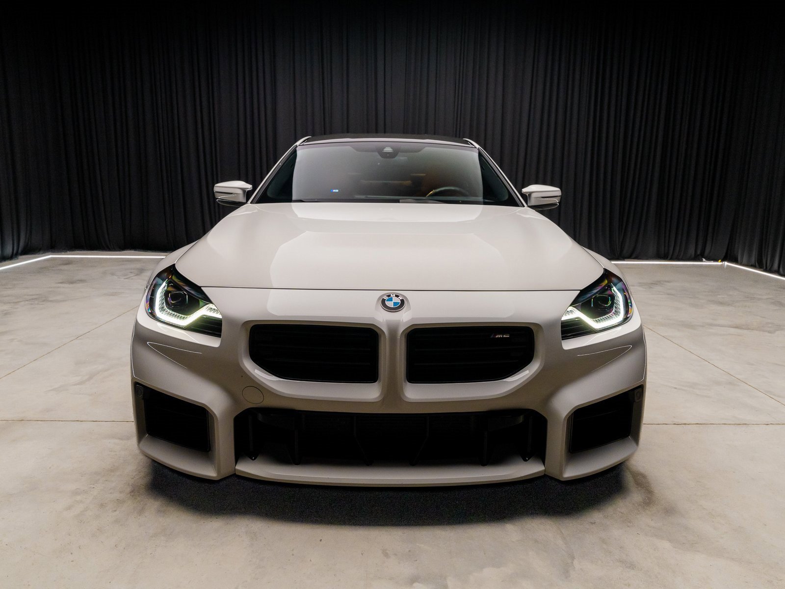 Used 2024 BMW M2 w/ Lighting Package image 8