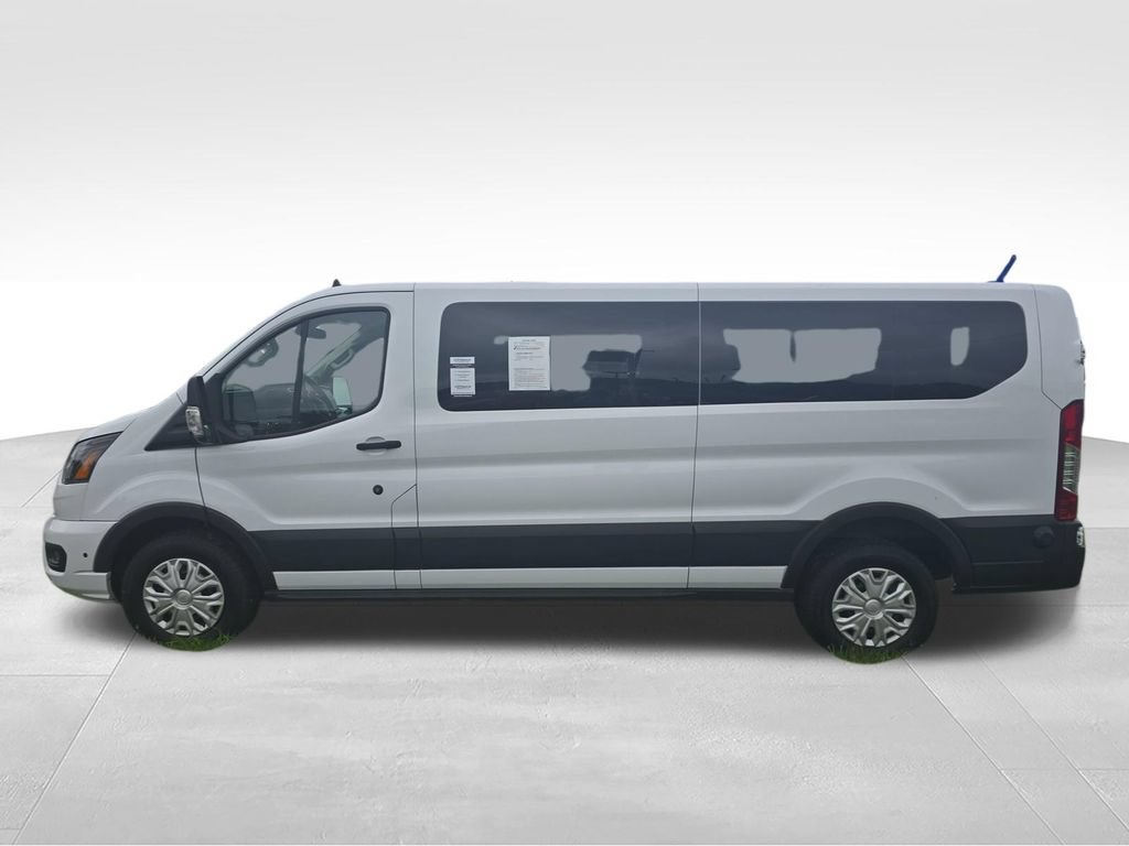 Used 2024 Ford Transit 350 XLT RWD image 2